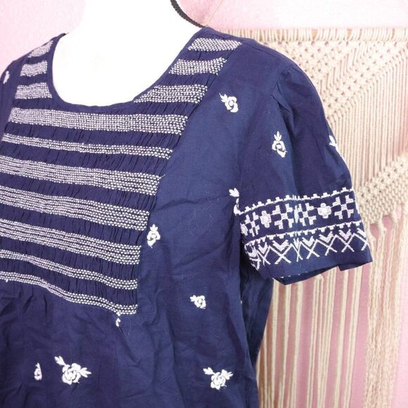 Lucky Brand‎ | Short Sleeve Top Medium - Picture 3 of 8